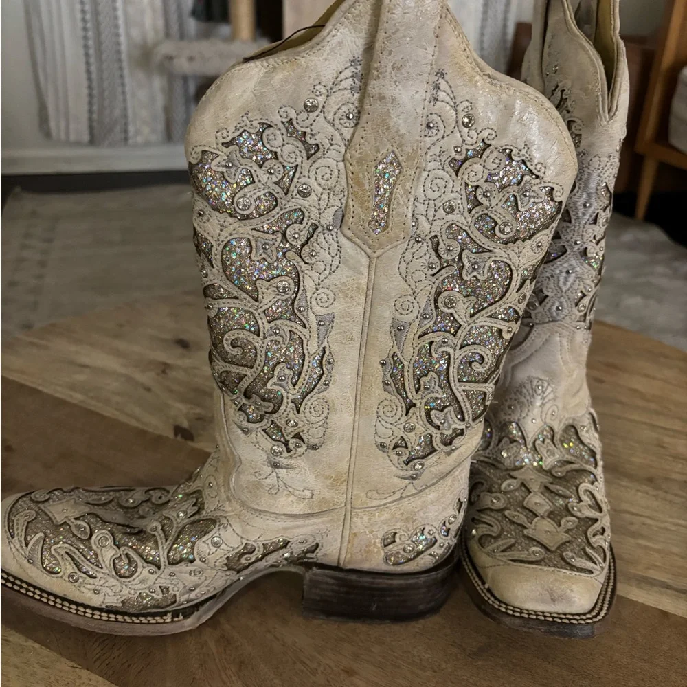 Embellished Cream and Silver Heeled Boots - Picture 2 of 6